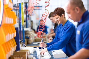 manufacturing staffing